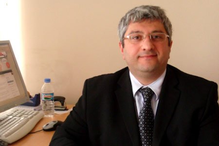 Dr. Ihsan Yilmaz