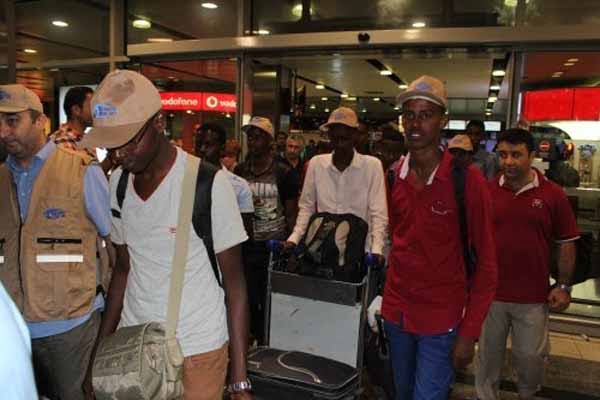 Kimse Yok Mu flies back 210 Somali students