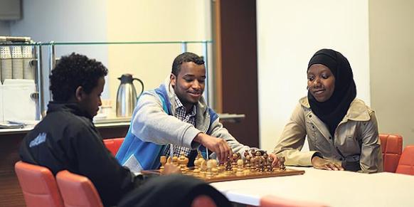 African students attending Turkish universities talked about the crucial role of the presence of Turkish schools in their home countries. (Photo: Today's Zaman, Oğuzhan Köse)