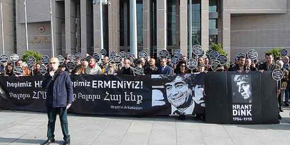 The Friends of Hrant held a press conference in front of Çağlayan Courthouse before the eighth hearing in the retrial of the Dink murder on Friday. (Photo: Cihan)