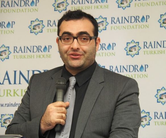 Mahir Zeynalov speaking on Feb. 10, at the Raindrop Turkish House in Oklahoma City. Photo: Olivier Rey / Red Dirt Report